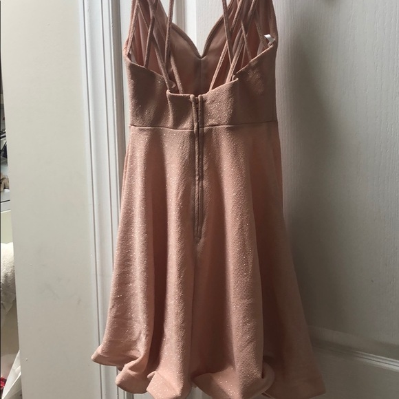 Super cute blush pink strappy dress - Picture 4 of 4